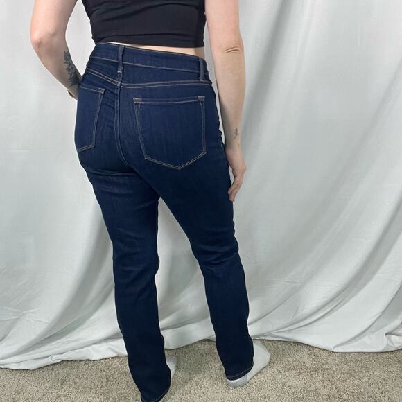 Old Navy High-Rise Straight Jeans Size 12 - Picture 2 of 9